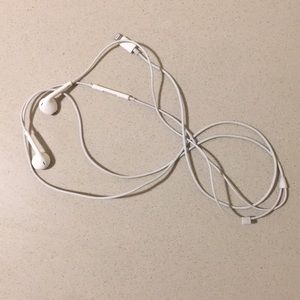 iPhone 7 Plus headphones